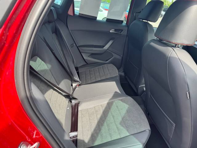 2025 SEAT Arona 1.0 FR SPORT 115