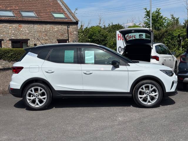 2025 SEAT Arona FR 1.0TSI (115PS)