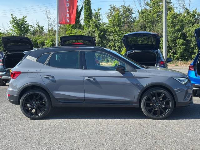 2025 SEAT Arona FR Black Edition 1.0TSI (115PS)