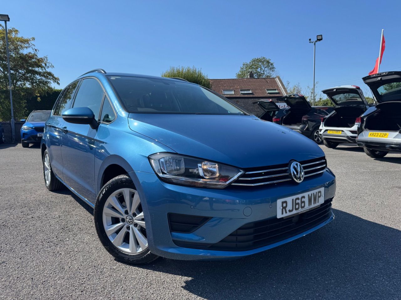2016 Volkswagen Golf Sv