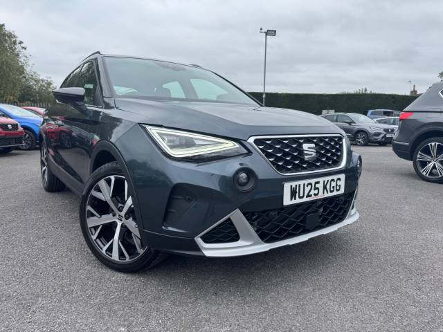 SEAT Arona 1.0 TSI 115 XPERIENCE Lux 5dr Hatchback Petrol Magnetic Tech Grey