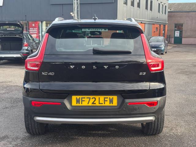 2022 Volvo XC40 2.0 B3P Core 5dr Auto