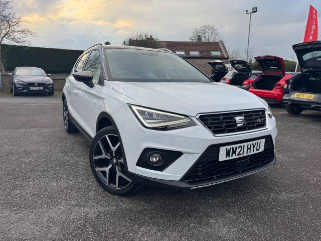 SEAT Arona 1.0 TSI 110 FR Red Edition 5dr DSG Hatchback Petrol Nevada White