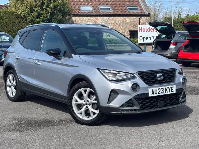 SEAT Arona 1.0 TSI 110 FR 5dr Hatchback Petrol Urban Silver