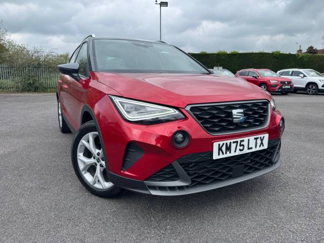SEAT Arona 1.0 TSI 115 FR 5dr DSG Hatchback Petrol Red