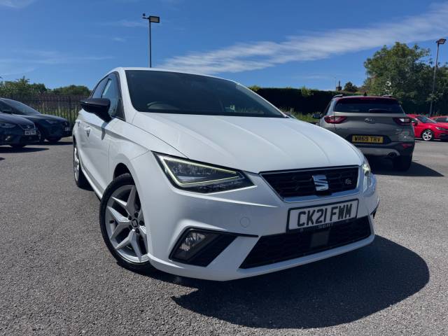 SEAT Ibiza 1.0 TSI 95 FR [EZ] 5dr Hatchback Petrol Nevada White