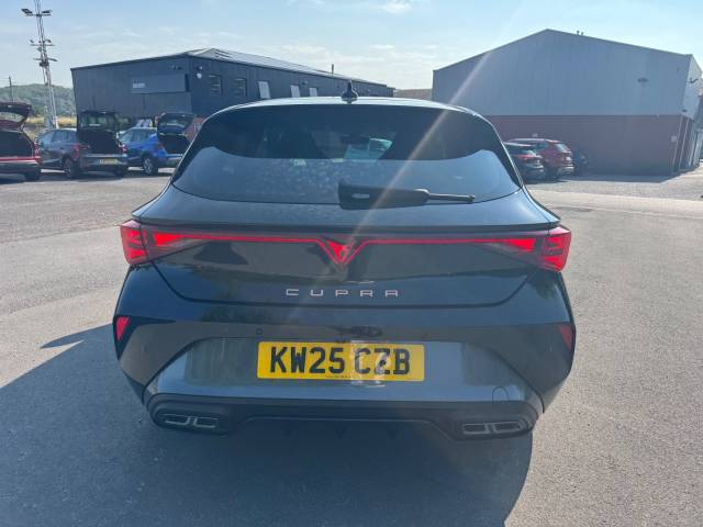2025 Cupra Leon 1.5 TSI 150 V2 5dr