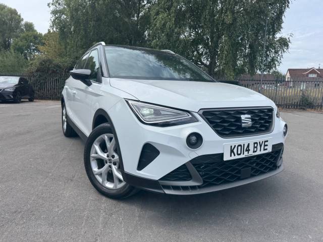 SEAT Arona 1.5 TSI 150 FR 5dr DSG Hatchback Petrol White