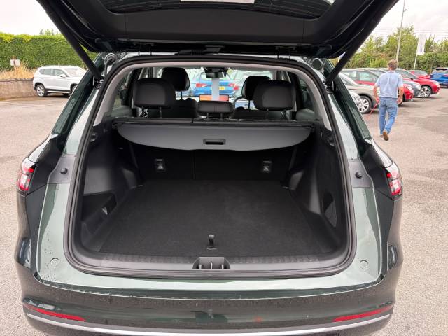 2026 Geely Starray 1.5 EMi MAX