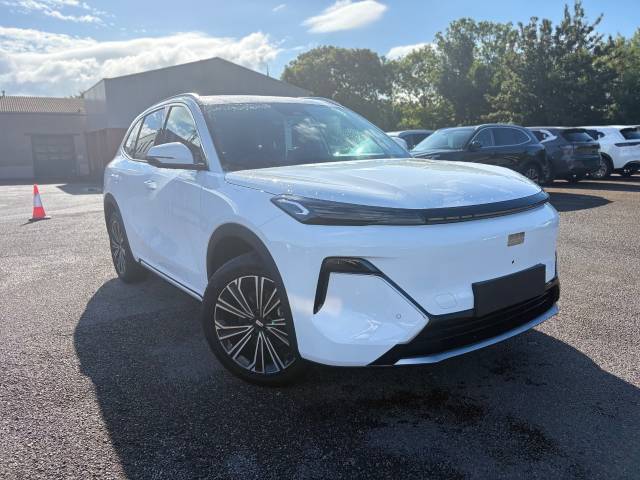 Geely Starray 1.5 EM-i MAX SUV Petrol / Electric Hybrid White