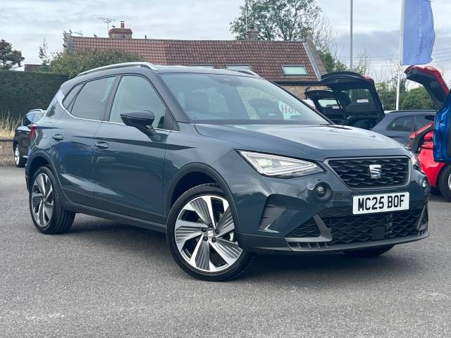 SEAT Arona 1.0 TSI 115 FR Sport 5dr DSG Hatchback Petrol Fjord Blue