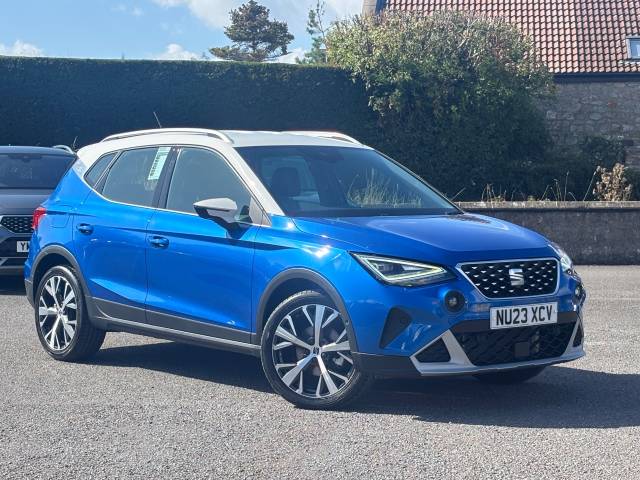 SEAT Arona 1.0 TSI 110 XPERIENCE Lux 5dr Hatchback Petrol Sapphire Blue With White Roof