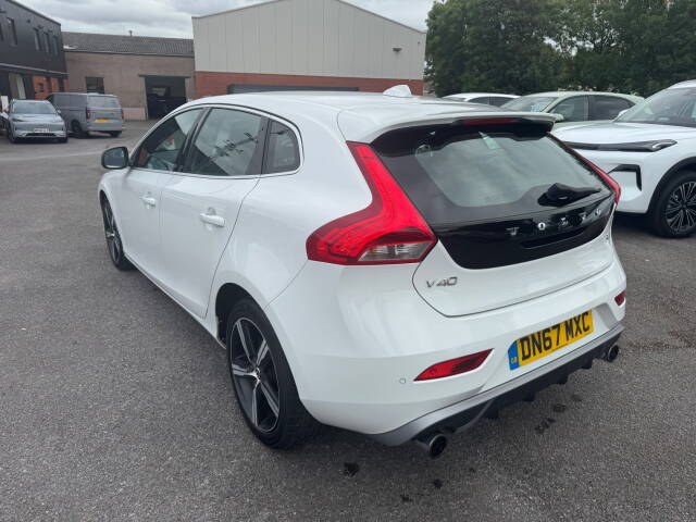 2017 Volvo V40 2.0 T3 [152] R DESIGN 5dr