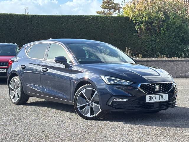SEAT Leon 1.4 eHybrid Xcellence Lux 5dr DSG Hatchback Petrol / Electric Hybrid Mystery Blue